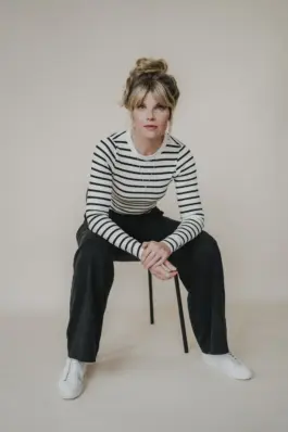 Professionelles Businessporträt einer Kommunikationsdesignerin 