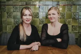 Portraitaufnahme der beiden Gründerinnen des Restaurant Gemmel 
