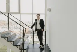 Portrait von Karl-Heinz Blessing, ehemaliger VW-Vorstand, fotografiert für den Spiegel.