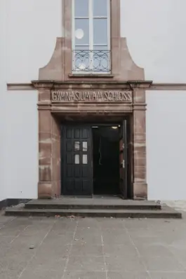 Künstlerin Tina Paulus im Portrait, aufgenommen für eine SPIEGEL-Sonderausgabe.